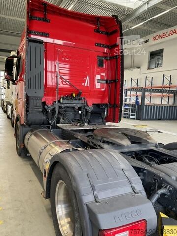 Стандартный седельный тягач IVECO S-WAY, 460 LNG, MIETKAUF MöGLICH!