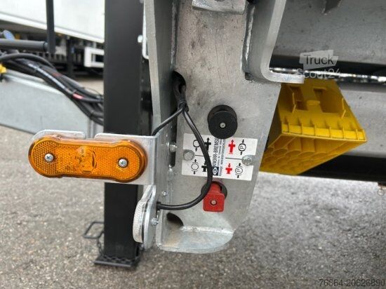 Low loader trailer MöSLEIN TANDEMKIPPER-TIEFLADER, 3 SEITENKIPPER MIT EINSCHUBRAMPEN