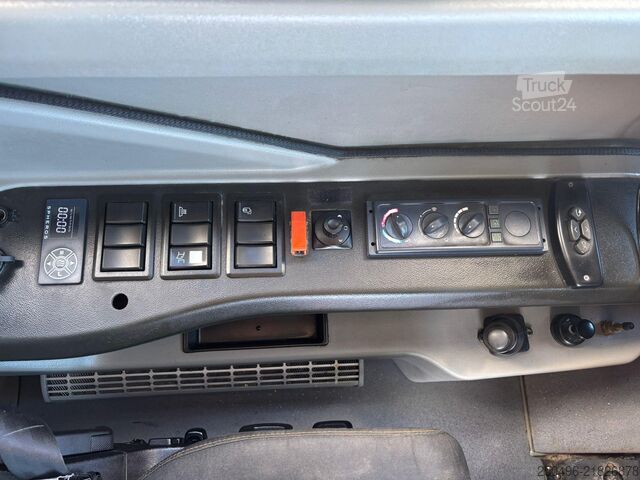 Miesto autobusas Volvo B5LH 8900 HYBRID 4x2 33 SEATS / AC / AUXILIARY ...