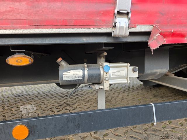 Getränkeauflieger SCHWARZMÜLLER SJ / Liftachse