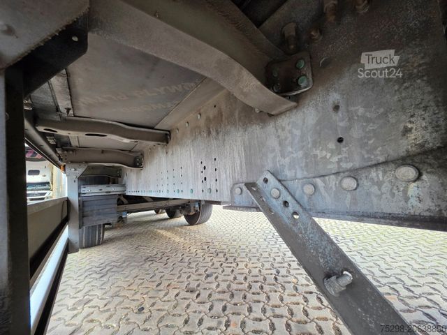 Getränkeauflieger SCHMITZ CARGOBULL SCS 24/L - 13.62 E B / Ldbw / Lenkachse