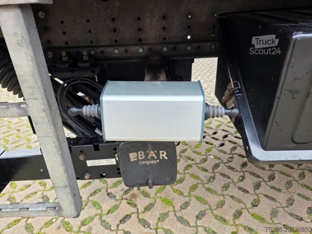 Getränkeauflieger SCHMITZ CARGOBULL SCS 24/L - 13.62 E B / Ldbw / Lenkachse