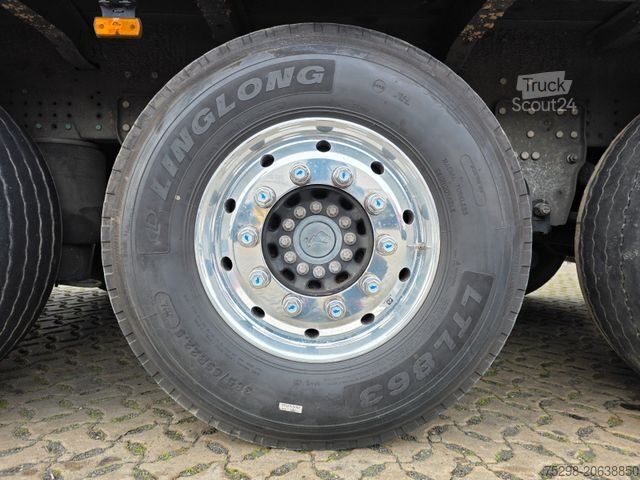 Getränkeauflieger SCHMITZ CARGOBULL SCS 24/L - 13.62 E B / Ldbw / Lenkachse