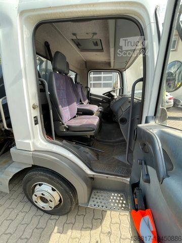 Pick-up dodávka MERCEDES-BENZ Atego 815 4x2 BB Pritsche HMF 683 K3 Kran