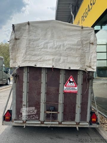 At taşıma römorku  K+K Anhängerbau Pferdeanhänger 2t.