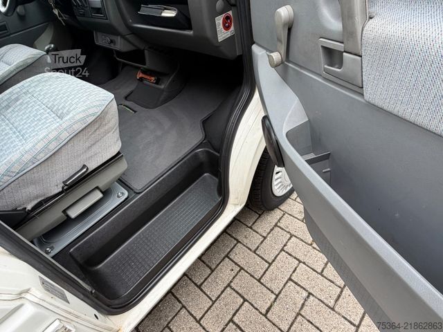 Husbil WESTFALIA T4 2.4 D California 4X4 Syncro Aufstelldach Ahk