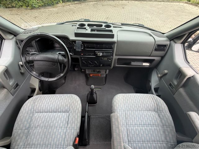 Husbil WESTFALIA T4 2.4 D California 4X4 Syncro Aufstelldach Ahk