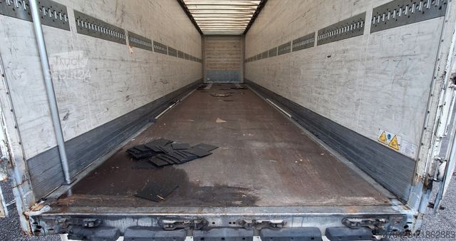 Skříňový návěs SCHMITZ CARGOBULL SKO 24