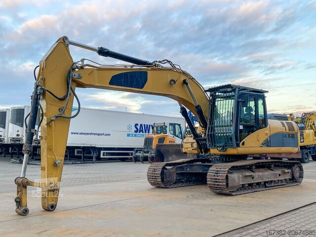 Vikšrinis ekskavatorius Caterpillar 323DL