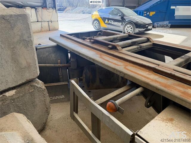 Portal arm system HFR hook lift trailer with tipper
