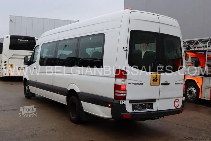 حافلة صغيرة Mercedes Sprinter