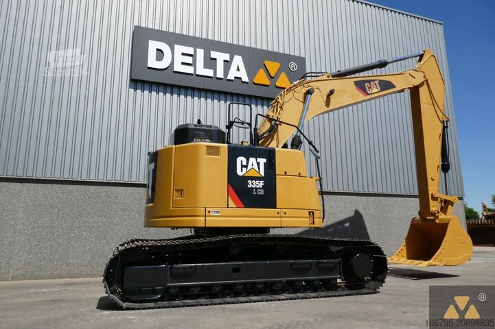 Crawler excavator Caterpillar 335F LCR
