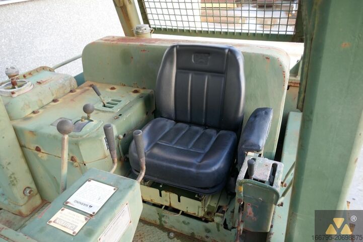Dozer Caterpillar D7G Ex-army
