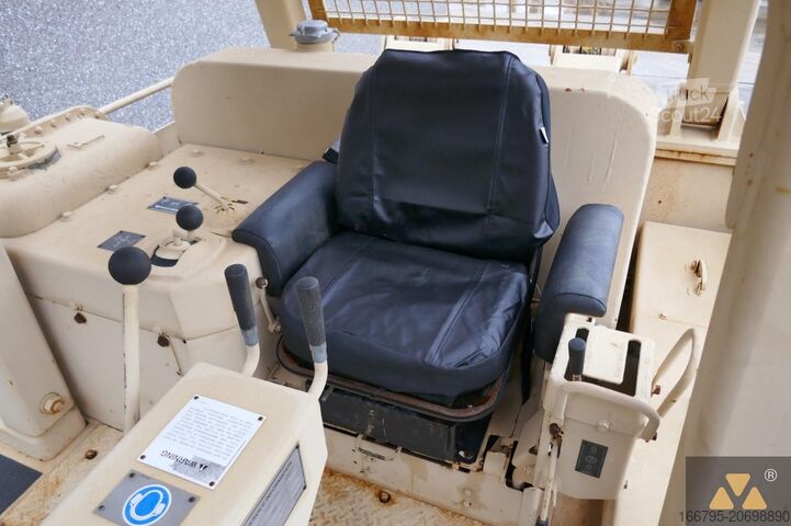 Dozer Caterpillar D7G Ex-army