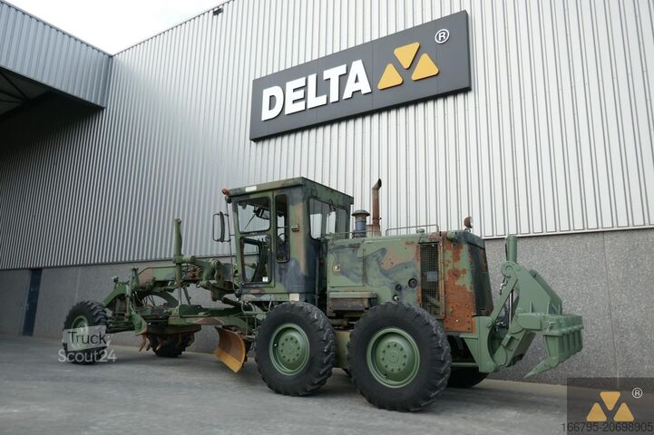 Grader Caterpillar 130G Ex-army