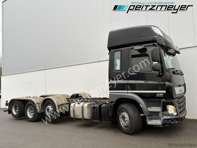 Vrachtwagenchassis DAF CF 440 FAK 8x2 Fahrgestell