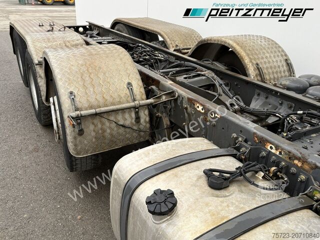 Vrachtwagenchassis DAF CF 440 FAK 8x2 Fahrgestell