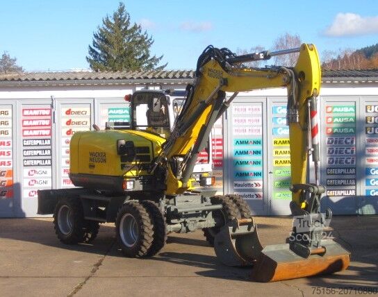 Mobile excavators Wacker Neuson EW 100 * 2x LΓΆffel * * Powertilt *