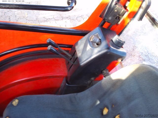 Tractor CARRARO TIGRONE HST III