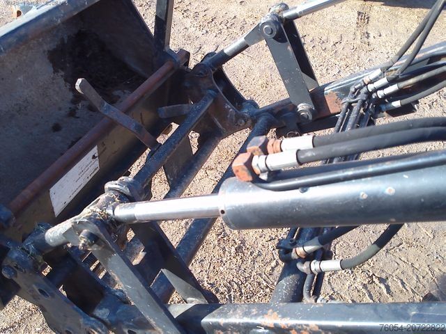 Tractor CARRARO TIGRONE HST III