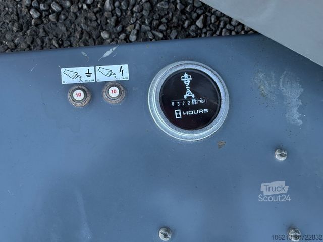 Arbetsplattform Skyjack SKYJACK SJ III-3220 8m