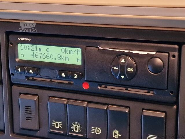 Standaard-SZM Volvo FH 16.750 Globetrotter 6x4 - Lift axle - HUB re...