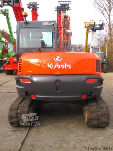 Pelle sur chenilles Kubota KX080-4a