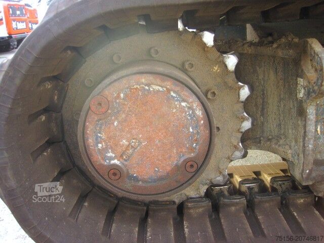 Pelle sur chenilles Kubota KX080-4a