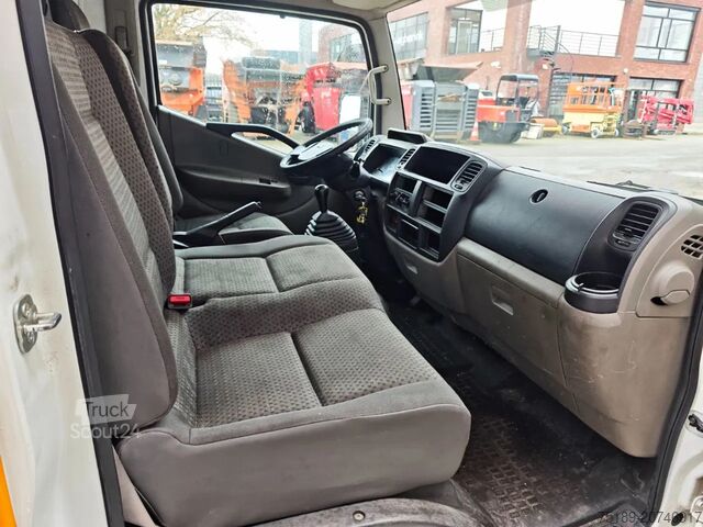 Platforma podnosząca Ruthmann TB 220.2 Nissan Cabstar 35.12