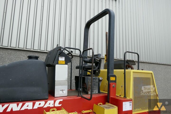 Reifenwalze Dynapac CP142