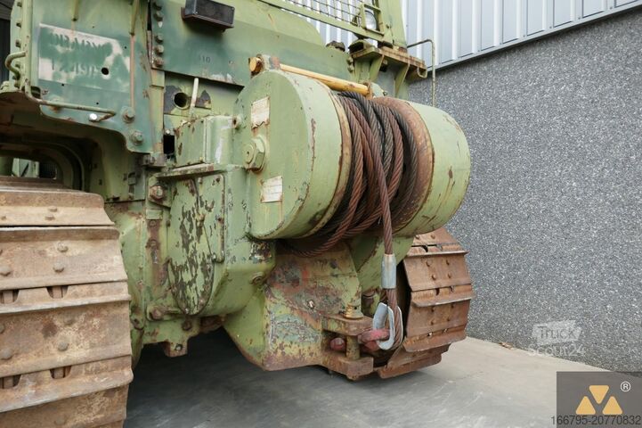 Bouteur Caterpillar D7F Ex-army