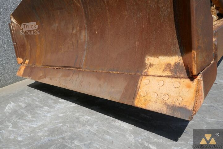 Bouteur Caterpillar D7G Ex-army