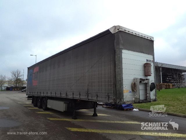 Semi-remorque bâchée Schmitz Cargobull Semitrailer Curtainsider Standard