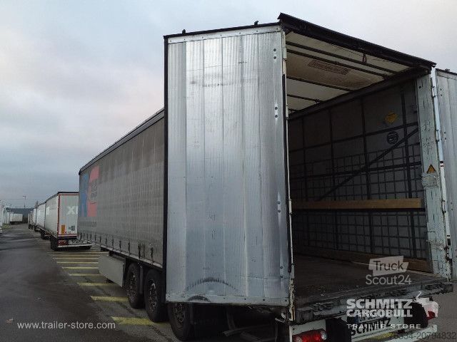 Semi-remorque bâchée Schmitz Cargobull Semitrailer Curtainsider Standard