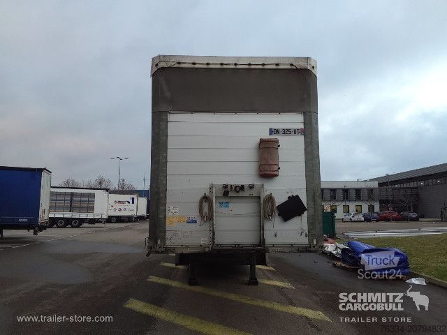 Semi-remorque bâchée Schmitz Cargobull Semitrailer Curtainsider Standard