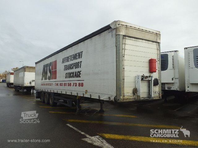 Semi-remorque bâchée Schmitz Cargobull Semitrailer Curtainsider Standard
