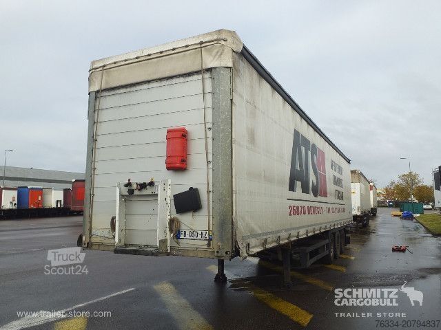 Semi-remorque bâchée Schmitz Cargobull Semitrailer Curtainsider Standard