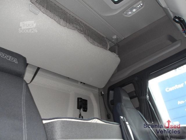 Kamion za prevoz opasnih materija Scania R 460 NA - HYDRAULIK - HIGHLINE - 2x TANKs - ACC -