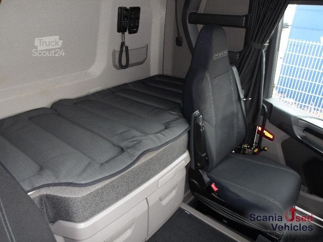 Kamion za prevoz opasnih materija Scania R 460 NA - HYDRAULIK - HIGHLINE - 2x TANKs - ACC -