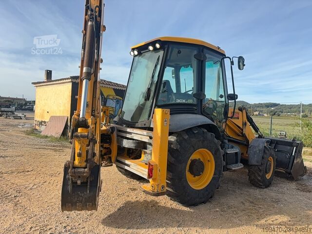 Chargeuse-pelleteuse JCB 3CX