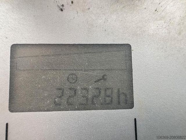 Grúa montada en camión PALFINGER Epsilon Q170L / Kran / Crane