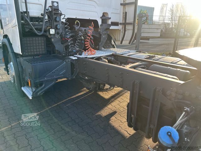 Gevaarlijke stoffen vrachtwagen SCANIA R450 ADR EXII/EXIII/FL/AT PTO Euro6d Retarder