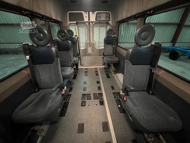 Minibús VOLKSWAGEN Crafter 2.5 TDi Maxi 9Sitze + Lift ENGINE BROKEN