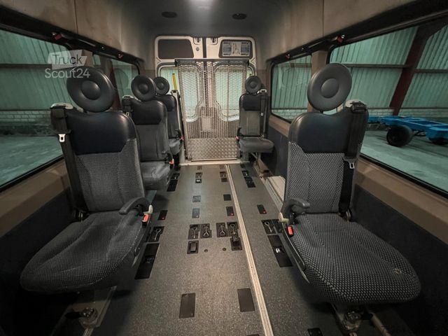 Minibús VOLKSWAGEN Crafter 2.5 TDi Maxi 9Sitze + Lift ENGINE BROKEN