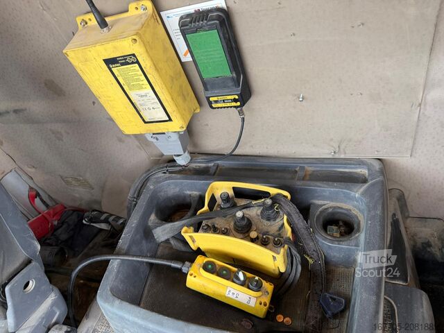 Tovornjak prekucnik Iveco TRAKKER 500