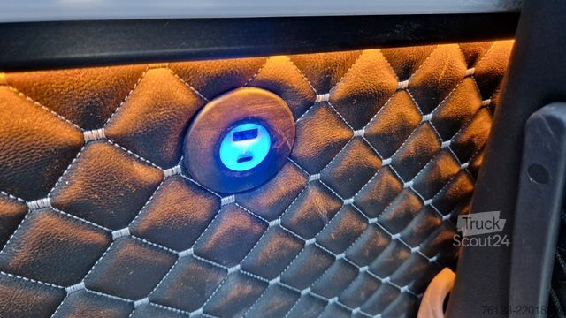 Микробус MERCEDES-BENZ 517 Sprinter GSR2  Automatik 20 SS Stock