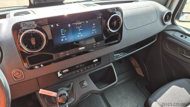 Минибус MERCEDES-BENZ 8 Sprinter Lord Light 22 Sitzer Vorlauffahrzeug