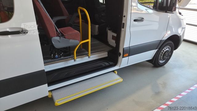 Минибус MERCEDES-BENZ 8 Sprinter Lord Light 22 Sitzer Vorlauffahrzeug