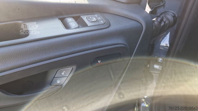 Минибус MERCEDES-BENZ 8 Sprinter Lord Light 22 Sitzer Vorlauffahrzeug