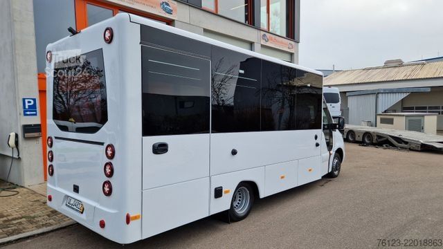 Minibus MERCEDES-BENZ 30 Sitzer Schul- Transferbus 519 Vorlauffahrzeug